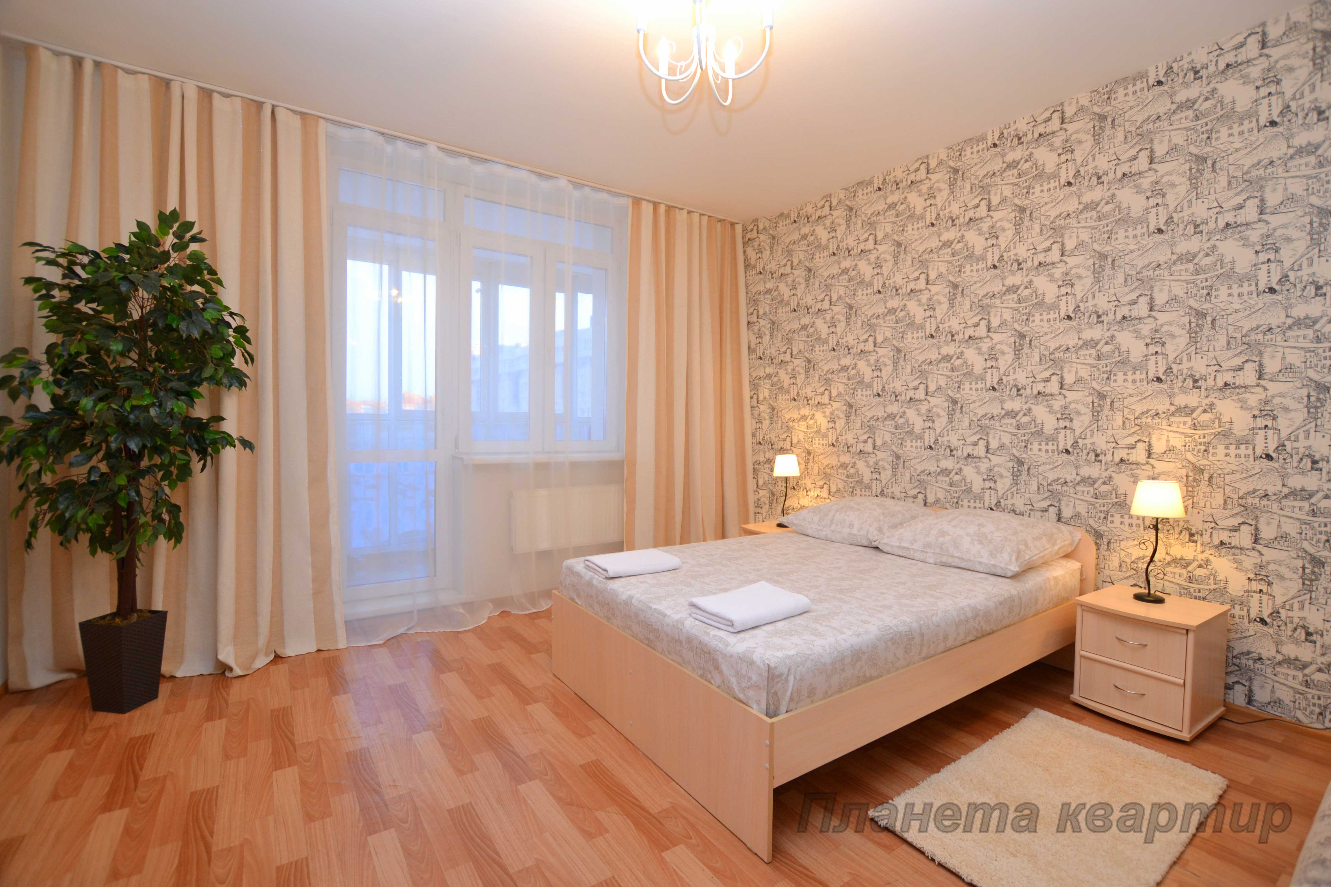 Авито красноярск купить 1 комнатную. Посуточная квартира. 1 Сутки квартира. Квартиры в Красноярске. Интерьер посуточной квартиры.